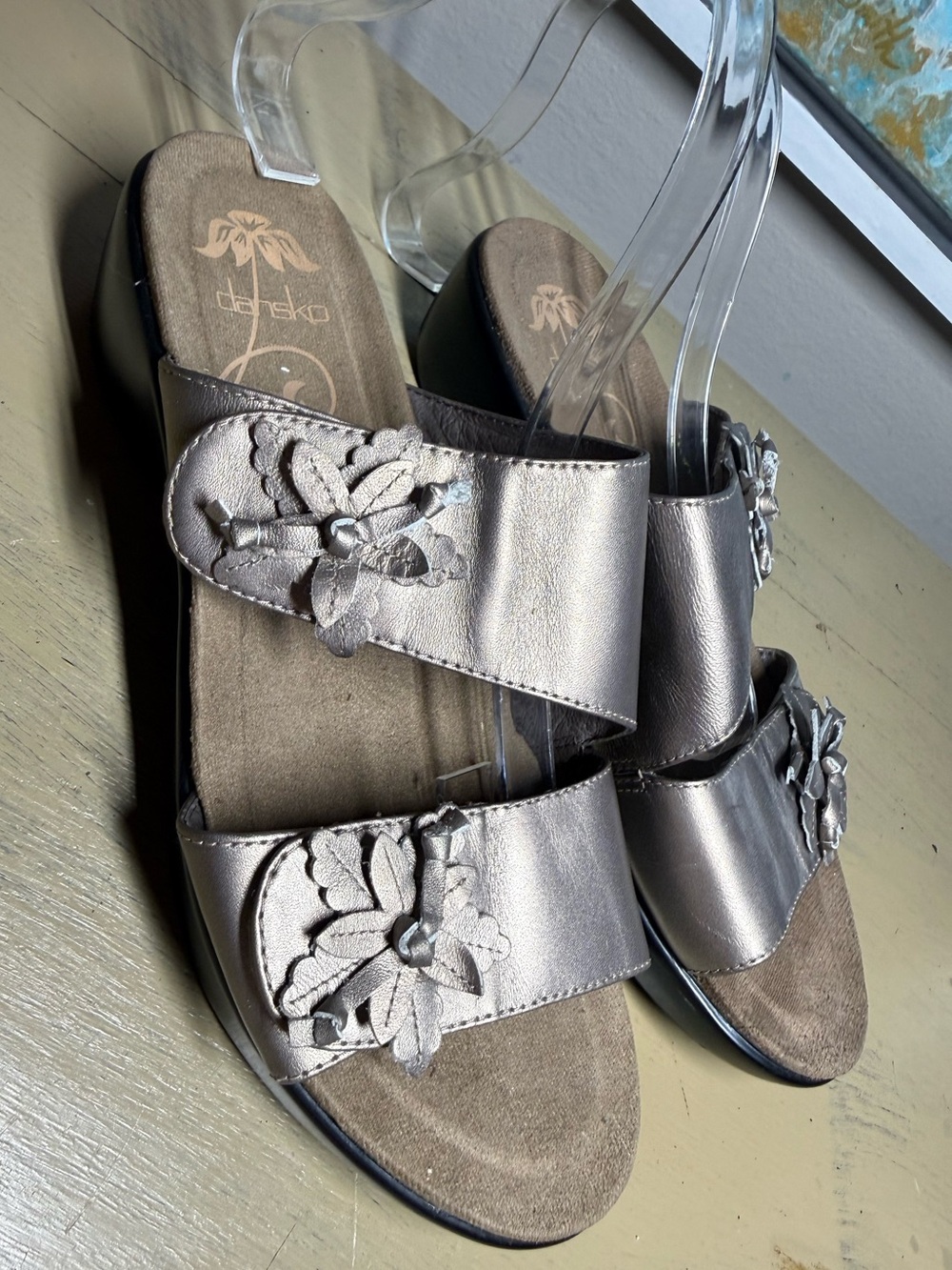 Dansko Donna Metallic Pewter Floral Leather Slide Sandals Women EU 38, US 7.5-8